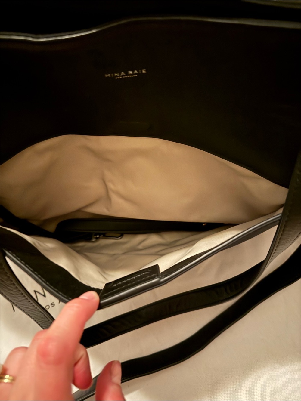 Mina Baie diaper bag tote - Picture 3 of 10